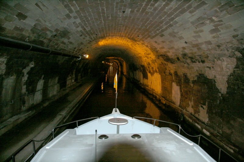 Tunel ponad 2 km koło Arzviller