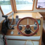 stanowisko sterowe na barce River Cruiser 39