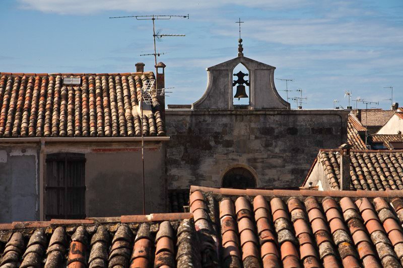 Aigues-Mortes Francja region Camargue dachy