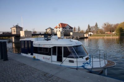 Sun Camper 30 FB z boku