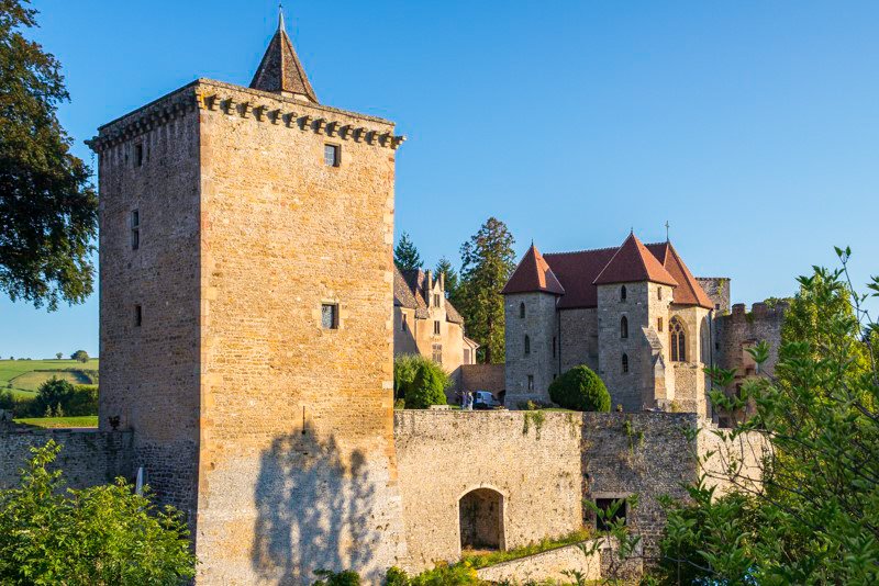 Chateau de Couches Burgundia wakacje na barce
