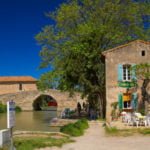 Le Somail Canal du Midi wakacje na barce