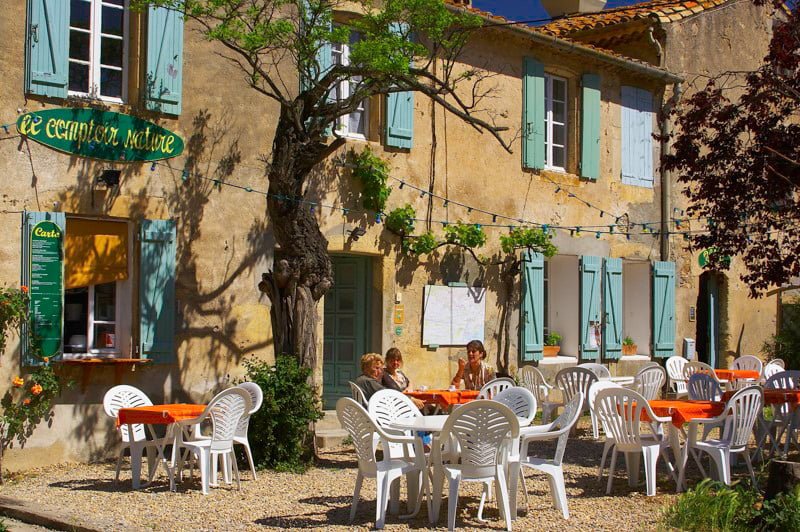 Le Somail Canal du Midi wakacje na barce