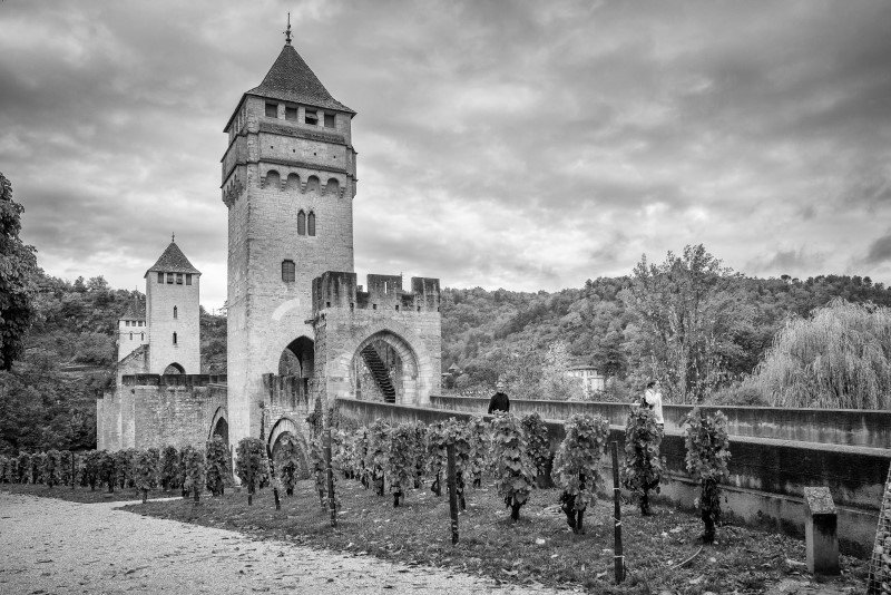 Most Valentre Cahors rzeka Lot Francja