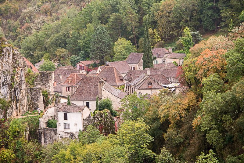 Rzeka Lot Saint-Cirq Lapopie