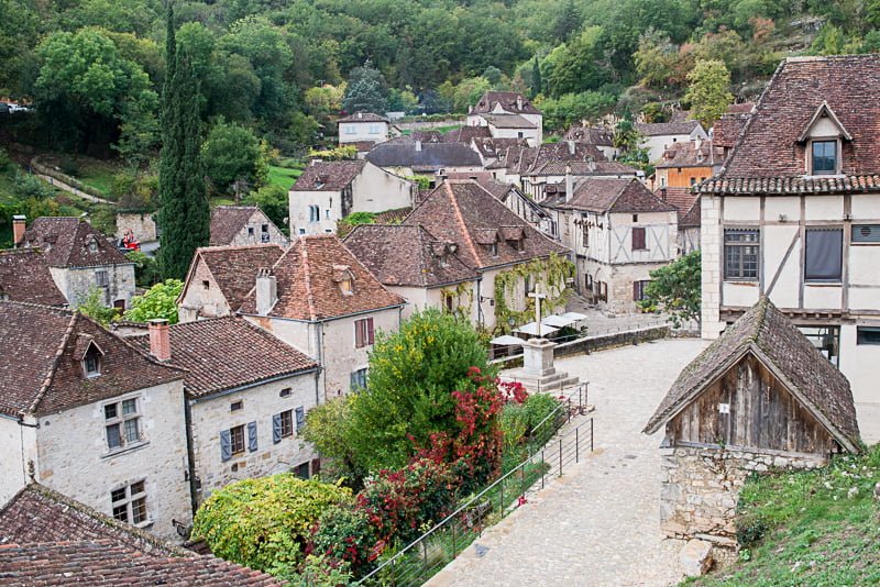 Rzeka Lot Saint-Cirq Lapopie