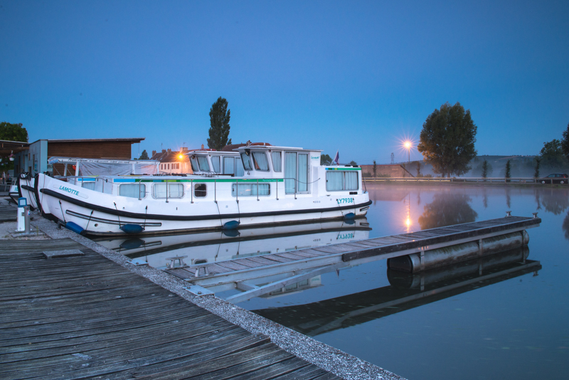Cumujemy barką w Saint Leger w porcie Locaboat