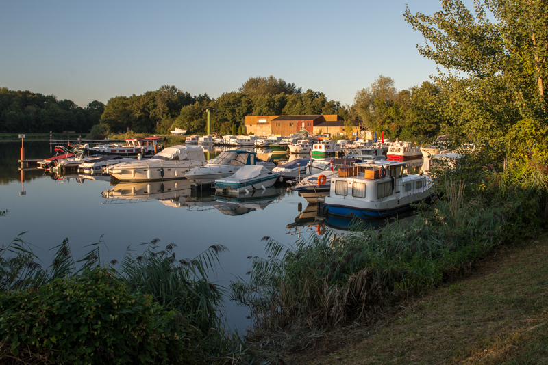 Baza Locaboat w Scey-sur-Saone