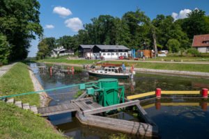 przygotowania do przeprawy na pochylni Buczyniec